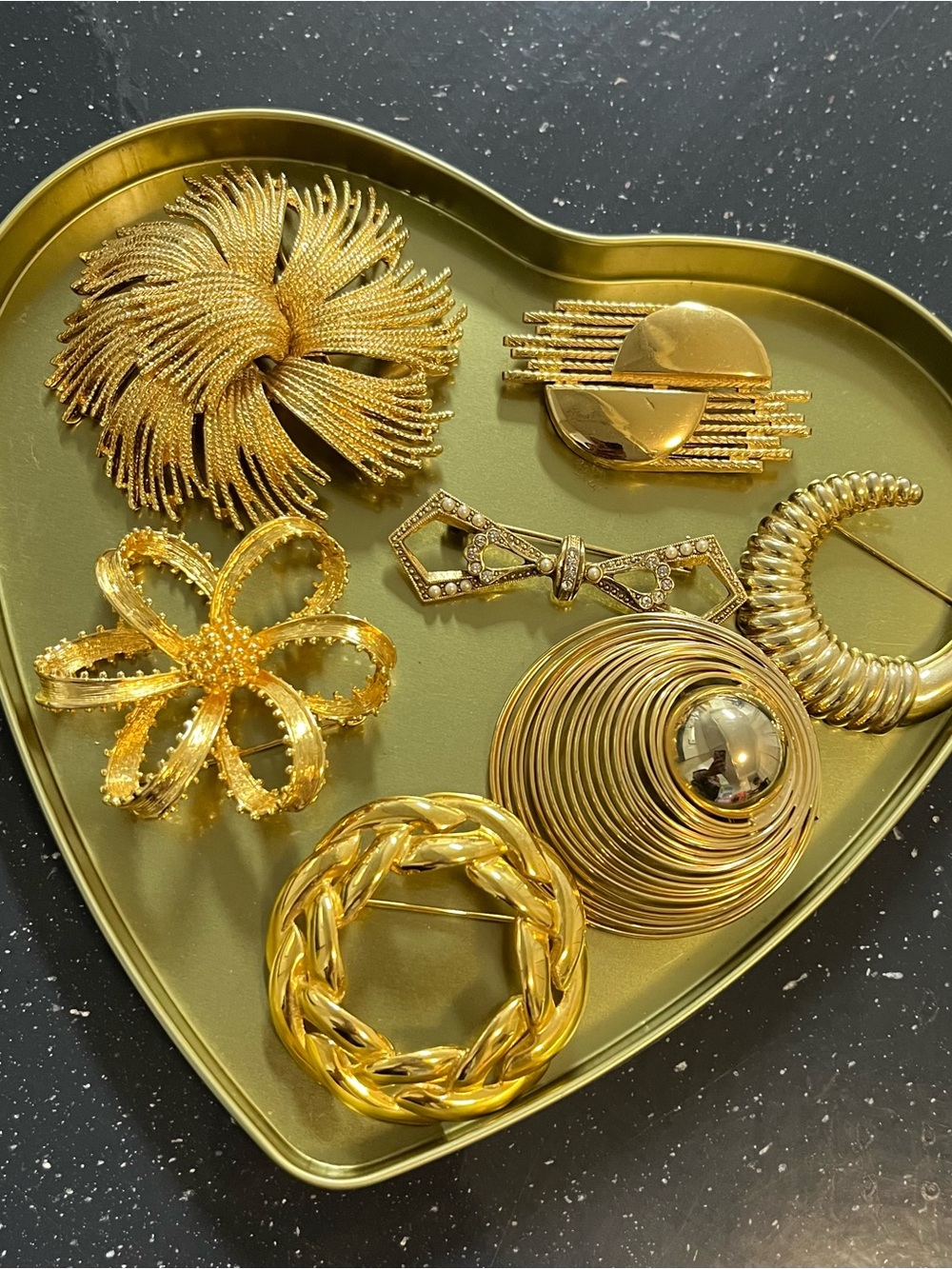 Gold Tone Women's Brooch Set - Classic Floral & Geometric Pins